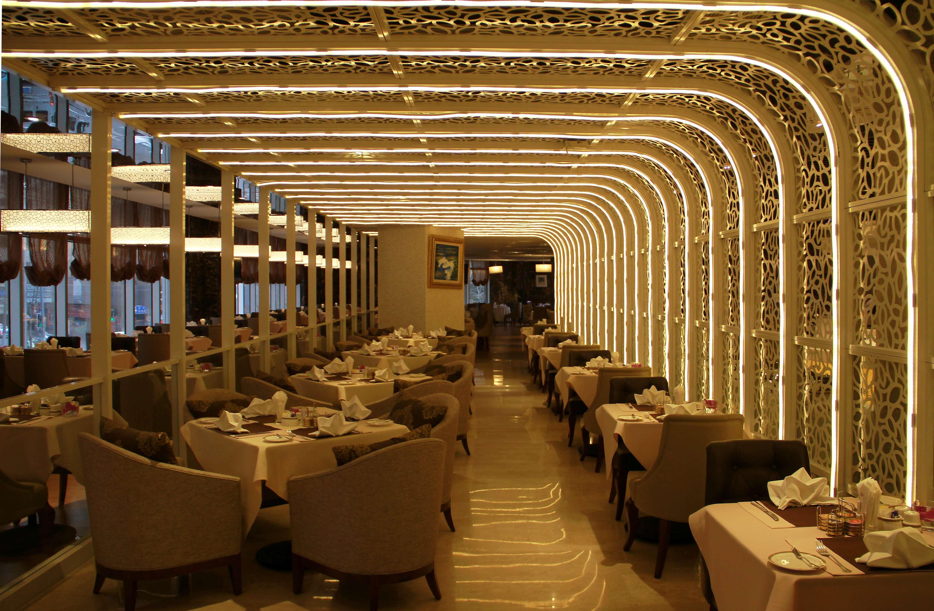 Central Hotel Shanghai Restaurant photo